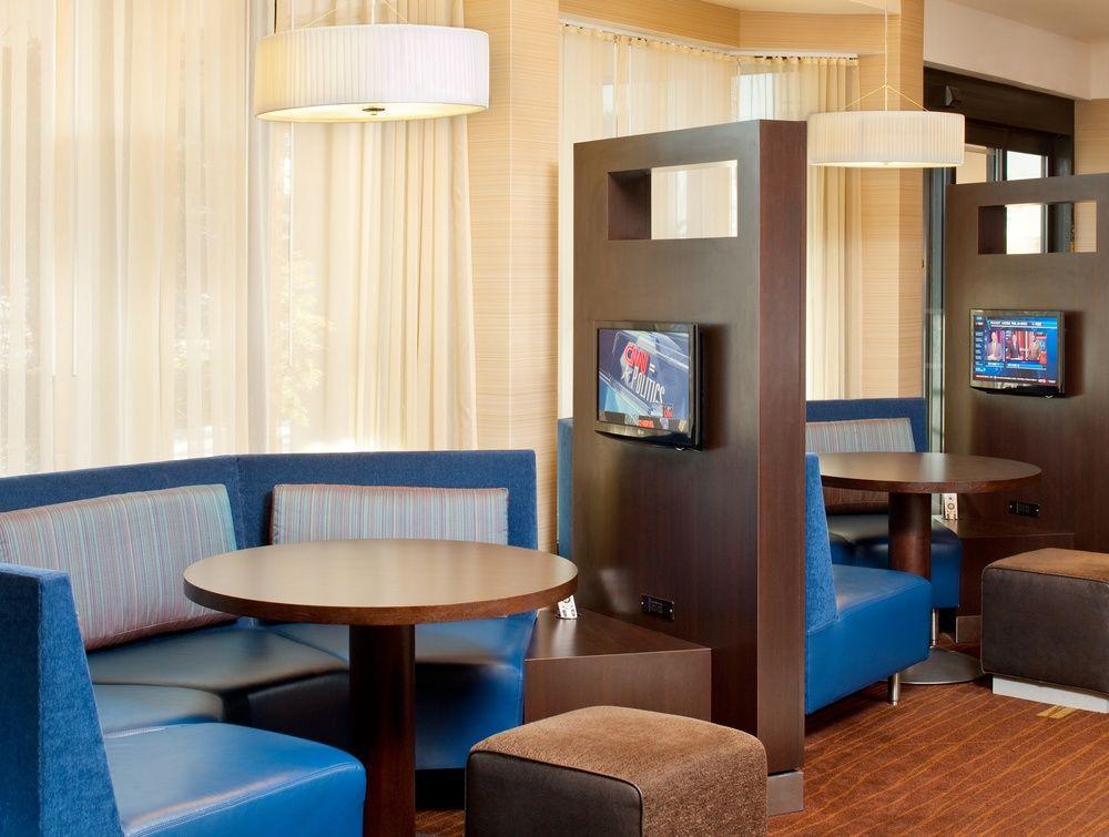 Hotel Courtyard Newark Liberty International Airport Esterno foto